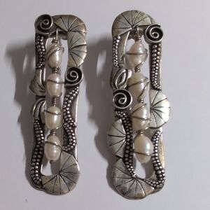 Vintage Elegant Silver and Pearl Earrings